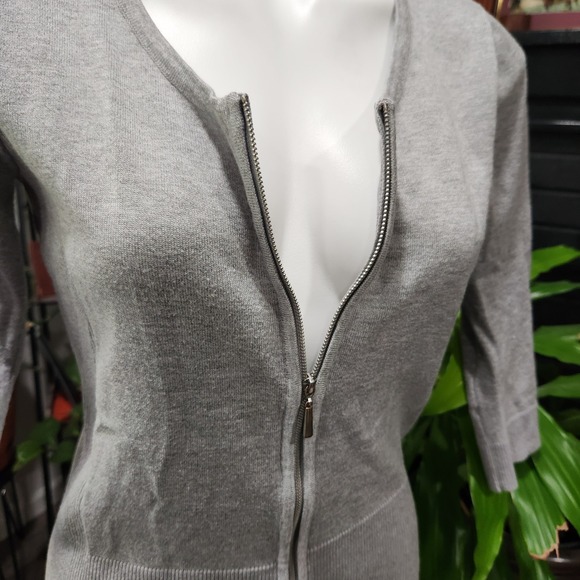 Carmen gray 3/4‎ sleeve zip front cardigan womens size small - Picture 5 of 7
